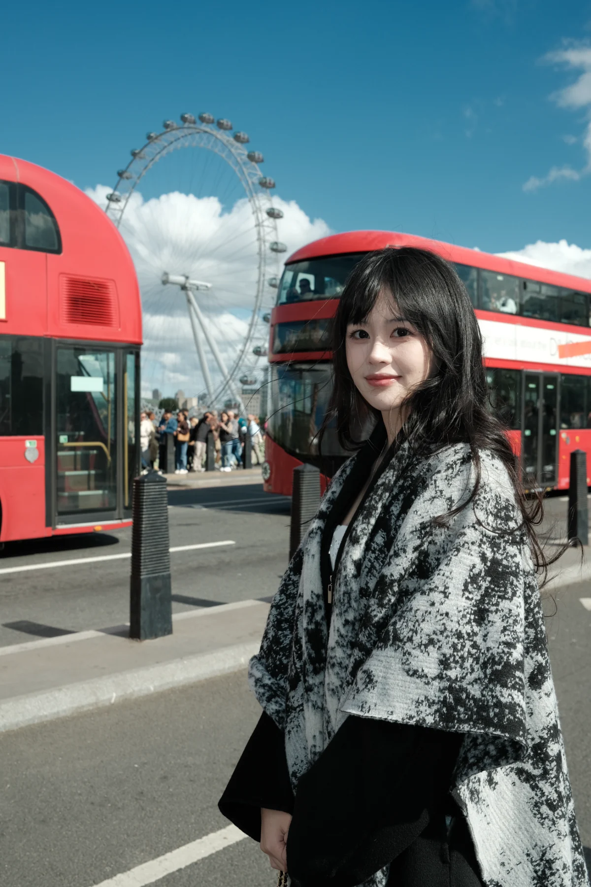 London portrait session with the London Eye and red buses in the background